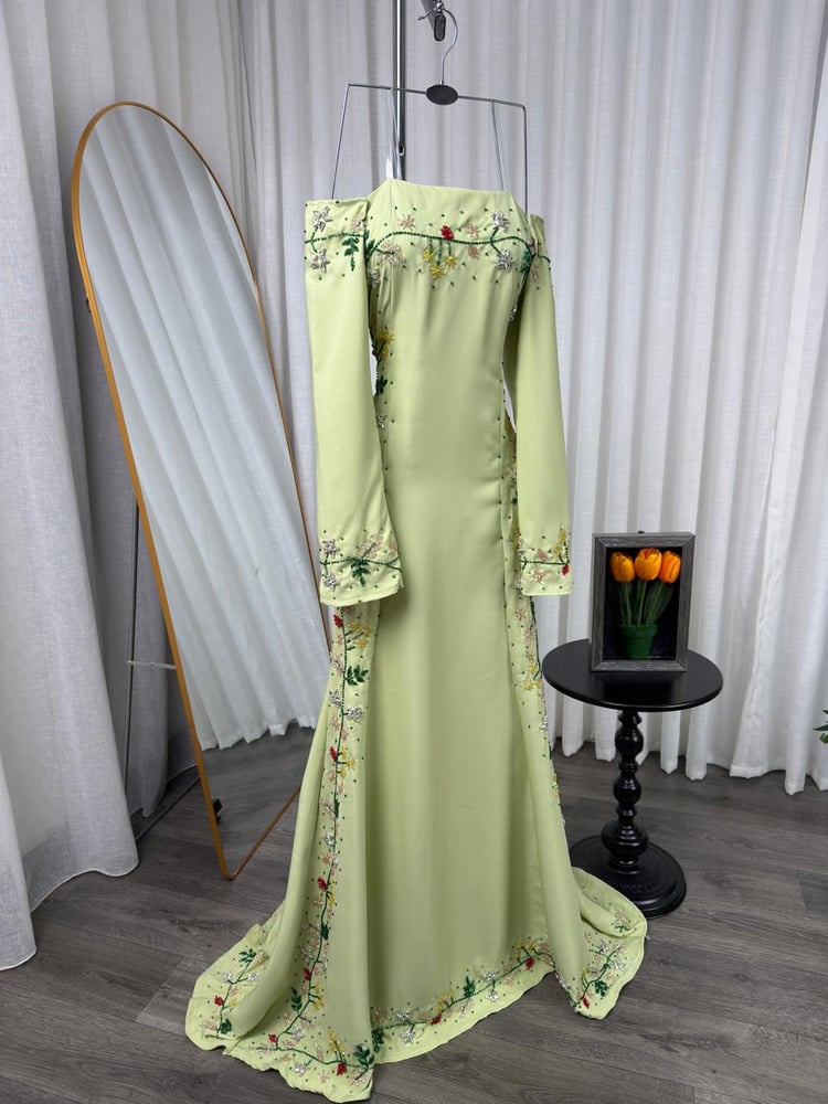 Shatha dress