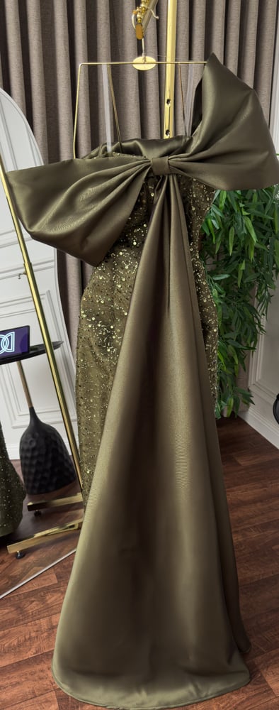 Elegant evening dress in olive color