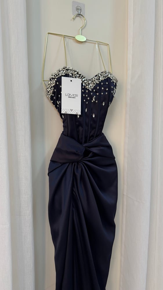 Elegant dress
