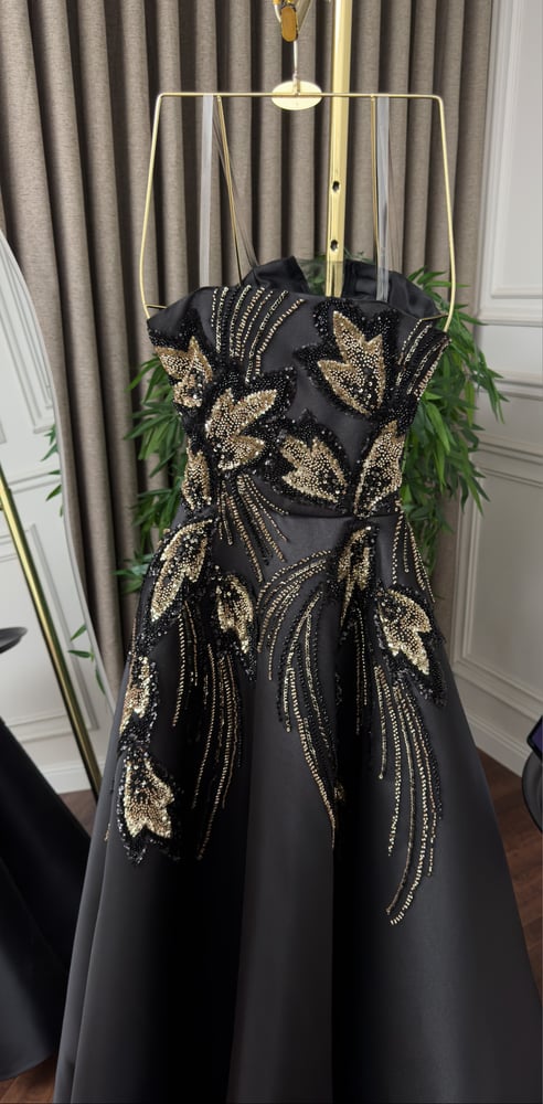 Elegant evening dress, black color