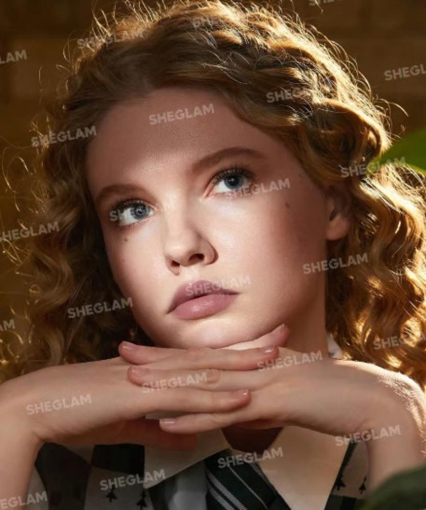 Shijlam shiny red lipstick herbalologist