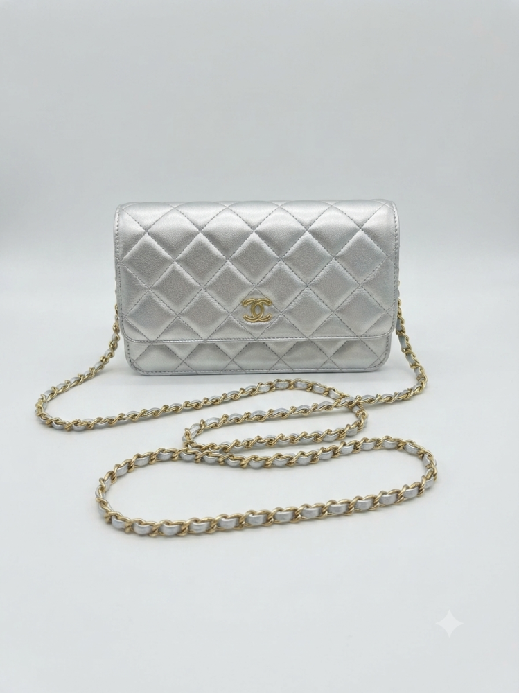 شنطة يد CHANEL كلاسيك