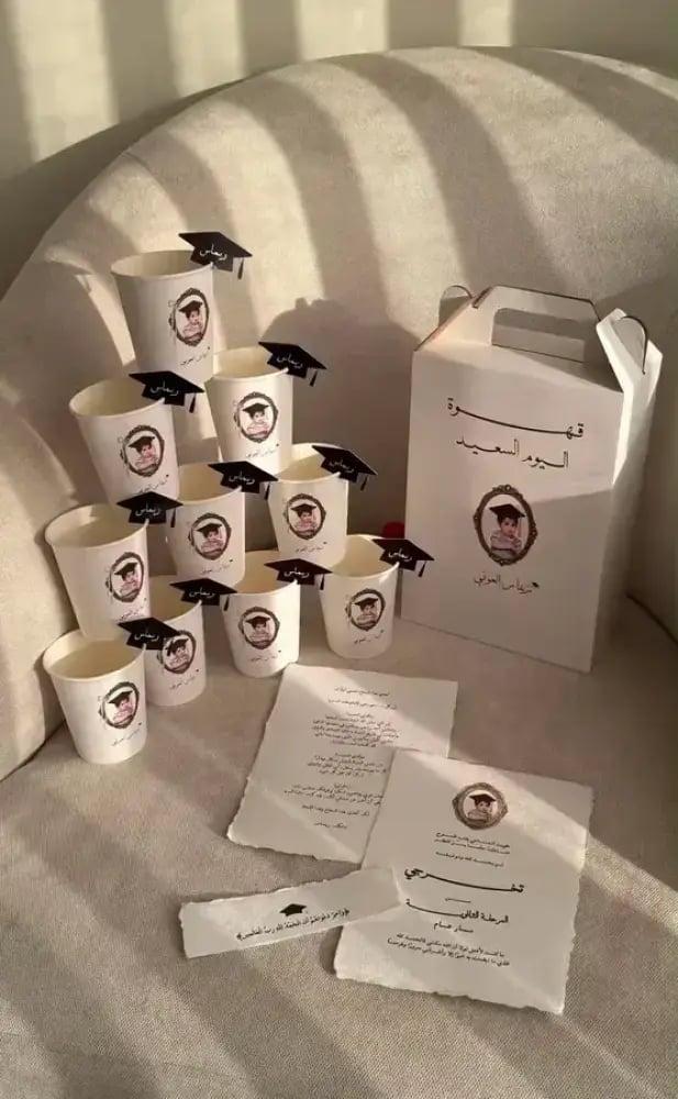 اكواب وتاق
