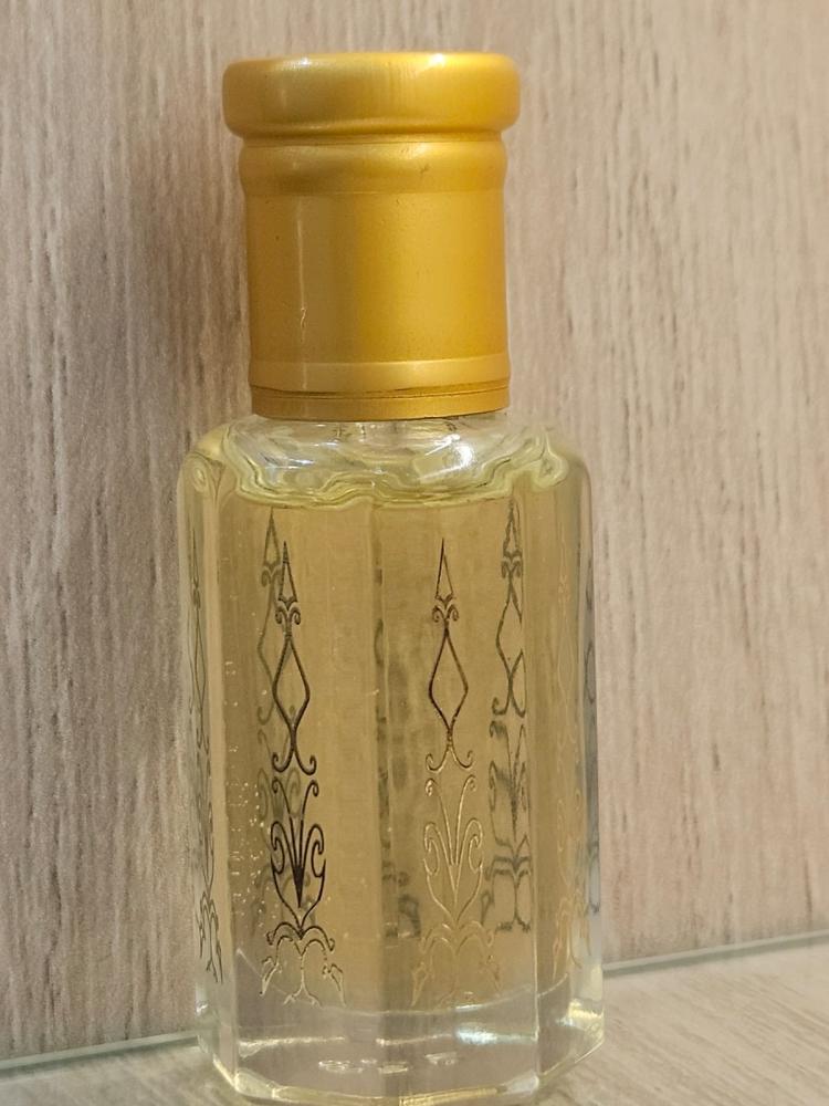 مسك الزباد بالورد الخاص