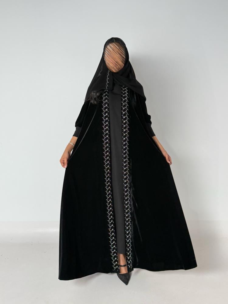 عبايه ترف دبل كلوش بقماش مخمل كوري