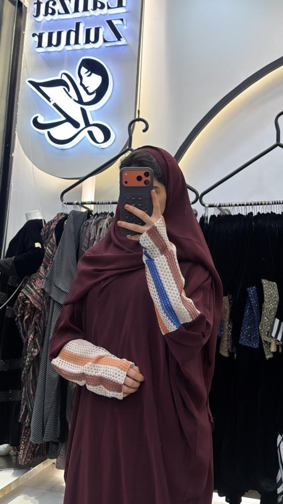 عبايه ابهار نص بشت بقماش حرير تداخل تريكو لون موف