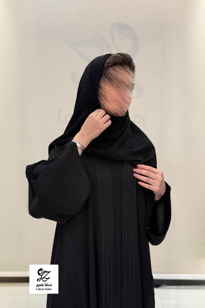 عبايه سودا دبل كلوش بقماش انترنت بتدخيل تطريز ناعم