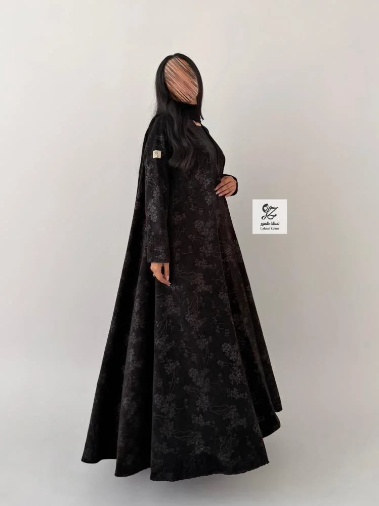 عبايه دبل كلوش بقماش مخمل تركي مشجر