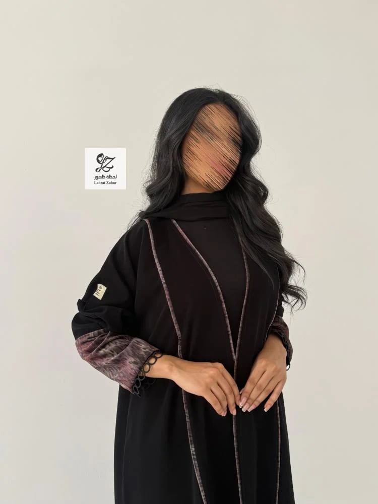 عبايه نسمه بقماش كريب اندنوسي بتدخيل حرير تركي ع الاكمام