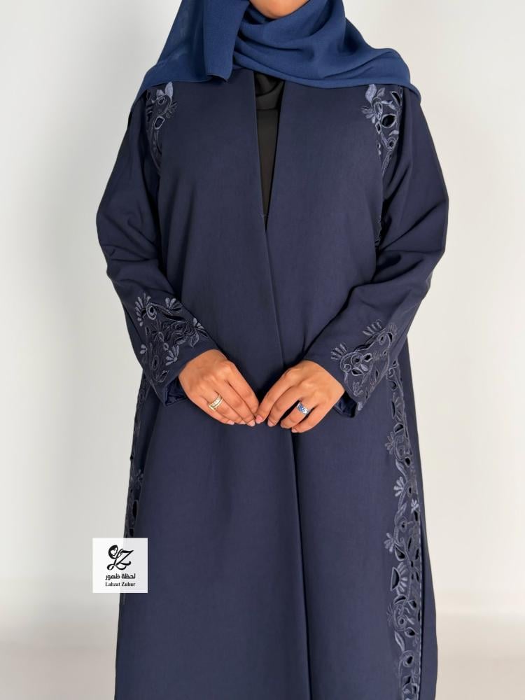 بليزر ظهور قماش كريب الابداع بتدخيل تطريز يدوي كحلي