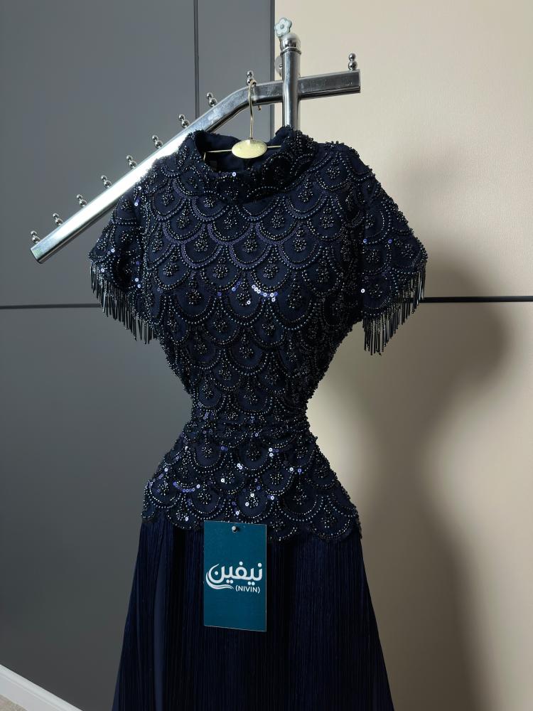 فستان ثريا
