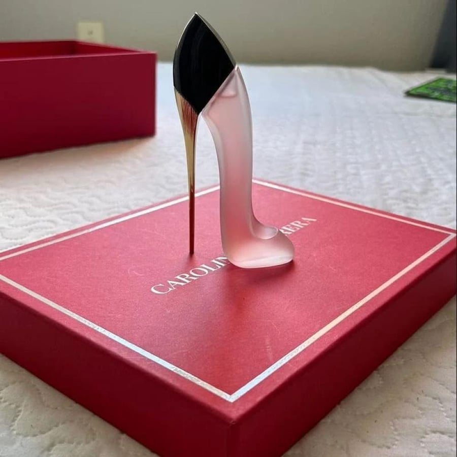 معطر شعر کارولينا هيريرا فيري قود غیرل 30 مل