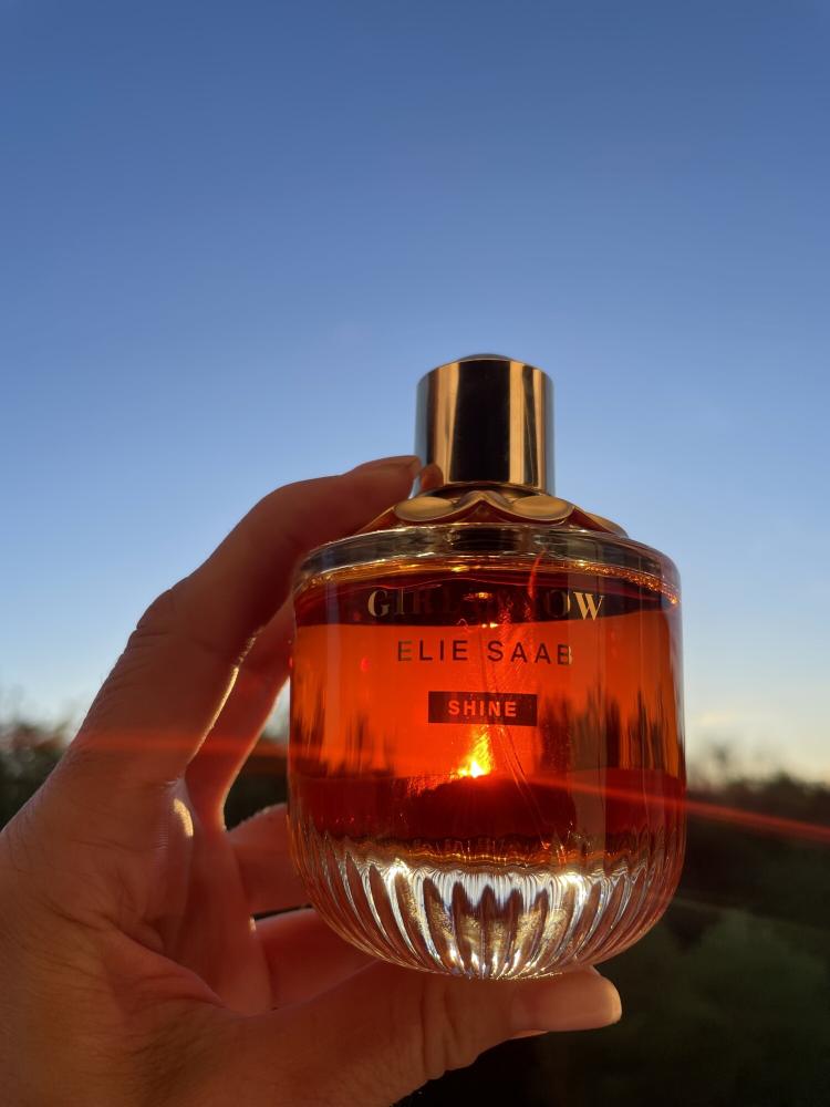 عطر إيلي صعب جيرل أوف ناو شاين أو دو بارفيوم 90 مل