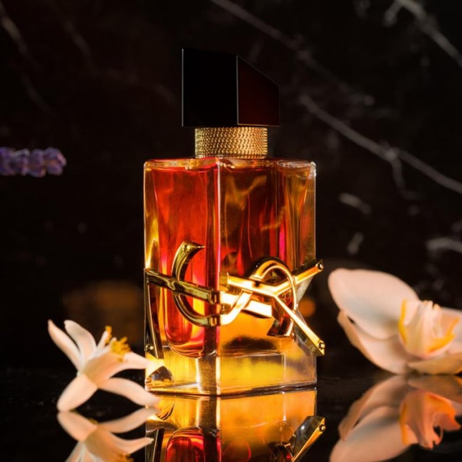 عطر ايف سان لوران ليبر انتنس او دو بارفيوم 50 مل للنساء