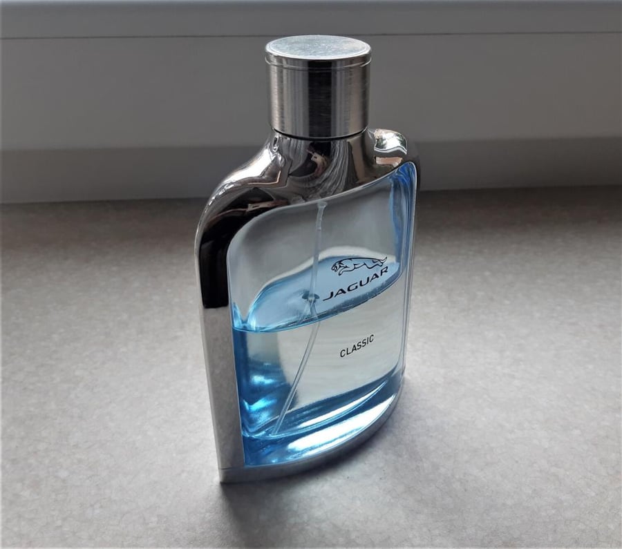 عطر جاكوار كلاسيك بلو أو دو تواليت 100 مل للرجال