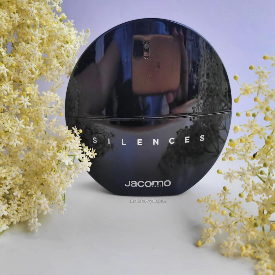 عطر جاكوما سايلنس النسائي أو دو بارفيوم 100 مل