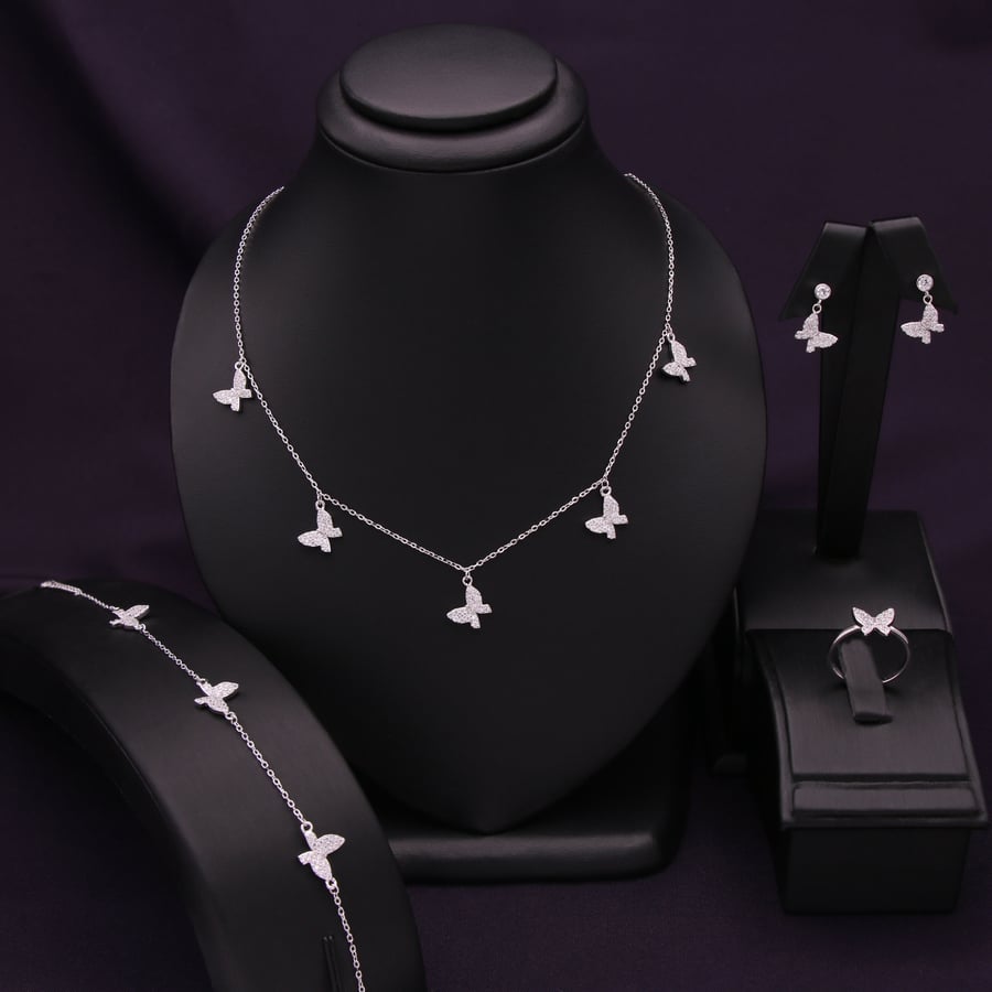 طقم فضة عيار 925