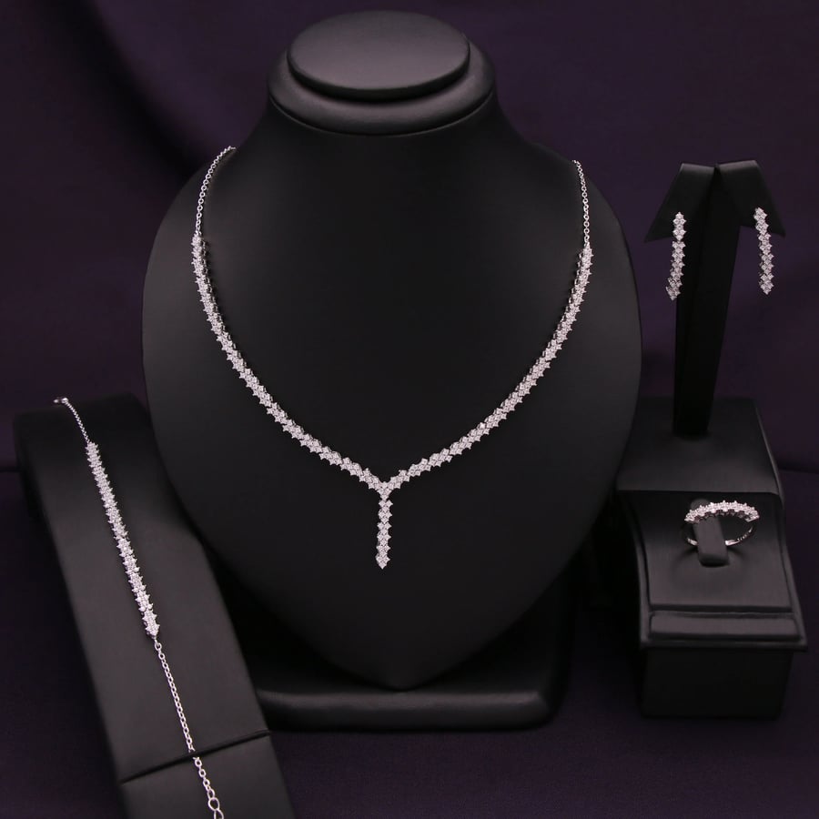 طقم فضة عيار 925