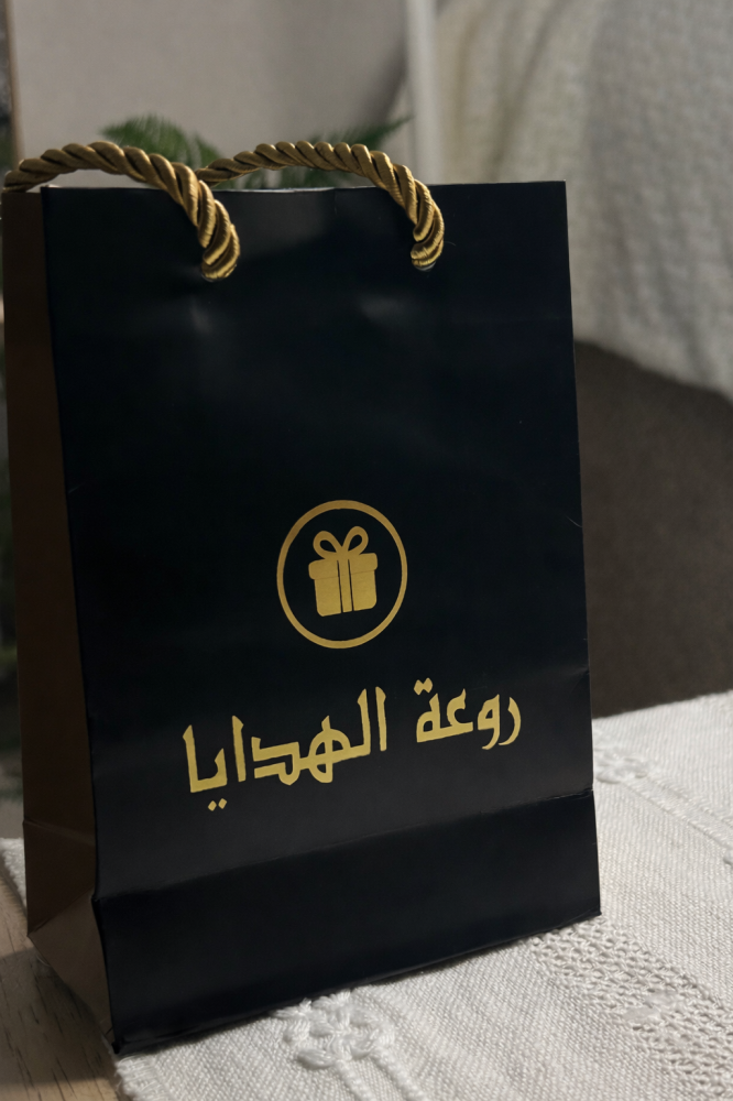 خاتم رجالي بفص دائري أسود – (مع علبته