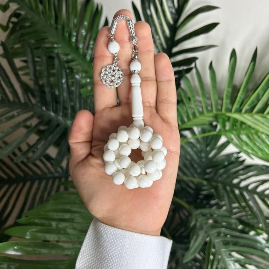 سبحه بكلايت لون ابيض - خراطتين