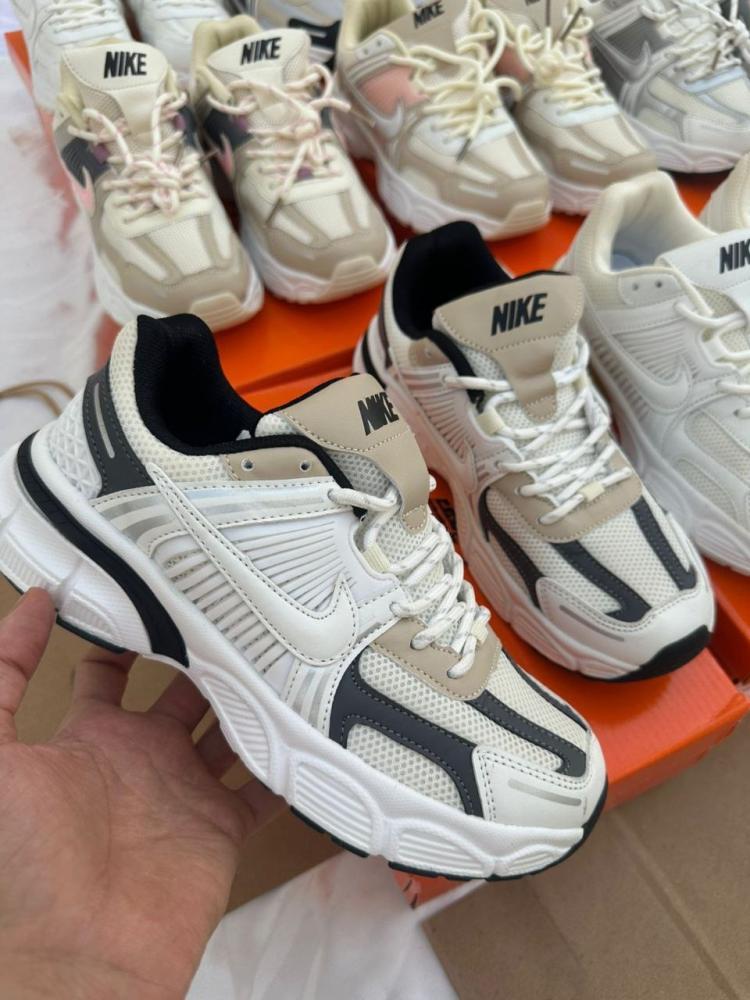 شوز رياضي من Nike