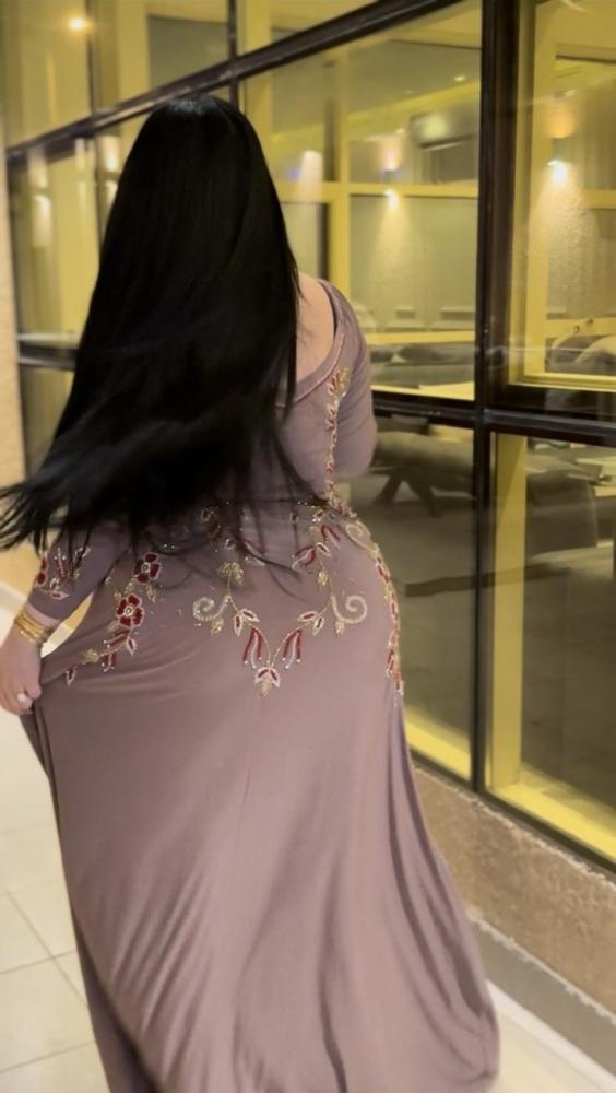فستان لحمي شك كلوش