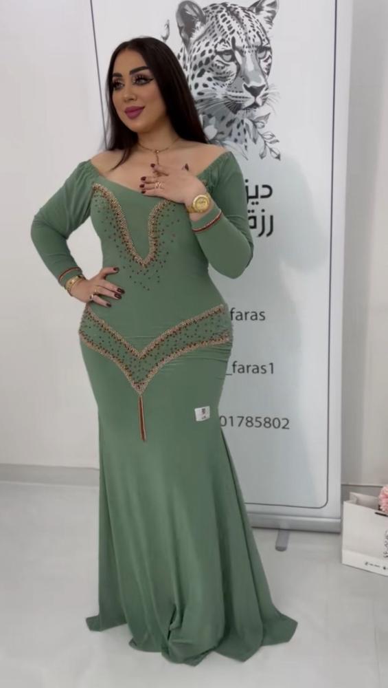 فستان كرستال تفاحي غامق