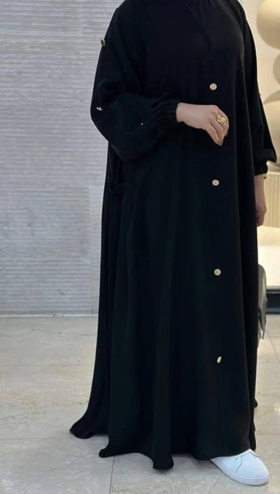 عباية جيوب تمنحك حرية الحركة وأناقة انسيابية
