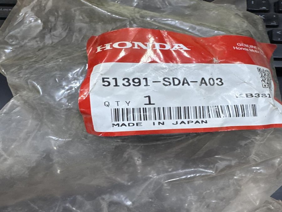 جلب مقص هوندا اكورد اصلي طقم جهتين