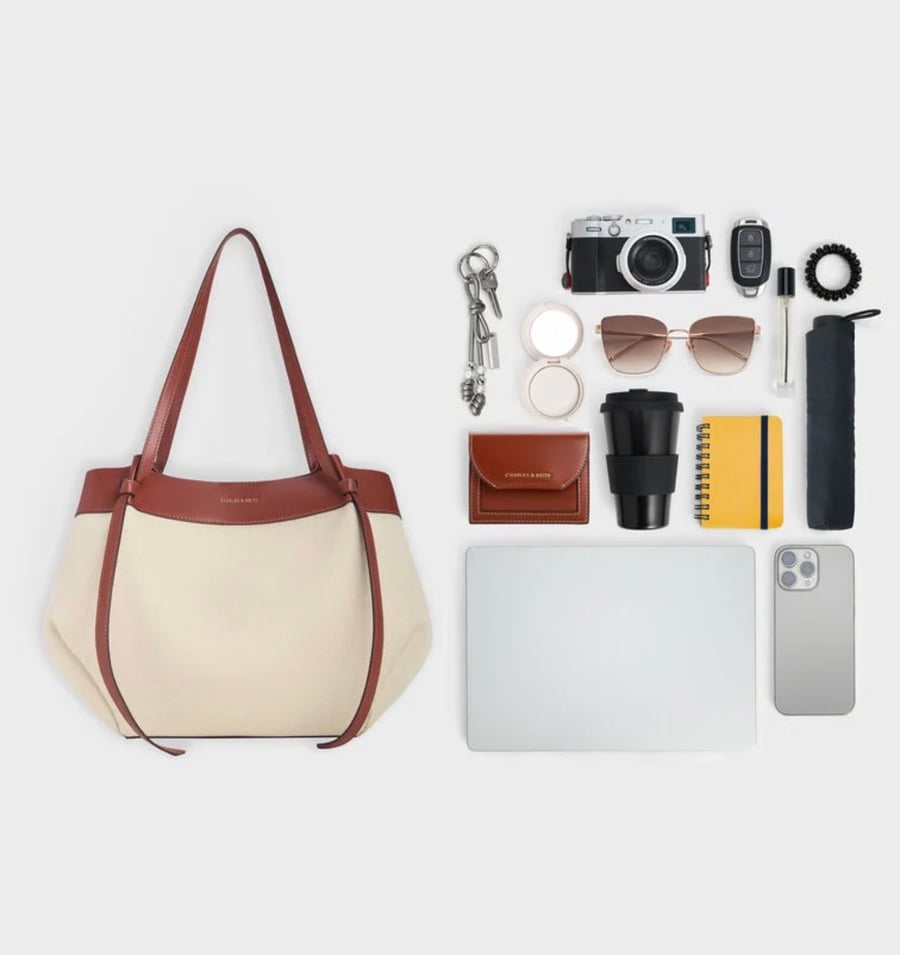شنطة تشارلز اند كيث كالا اكس لارج متوفر الوان متعدده charles keith XL Calla Tote Bag