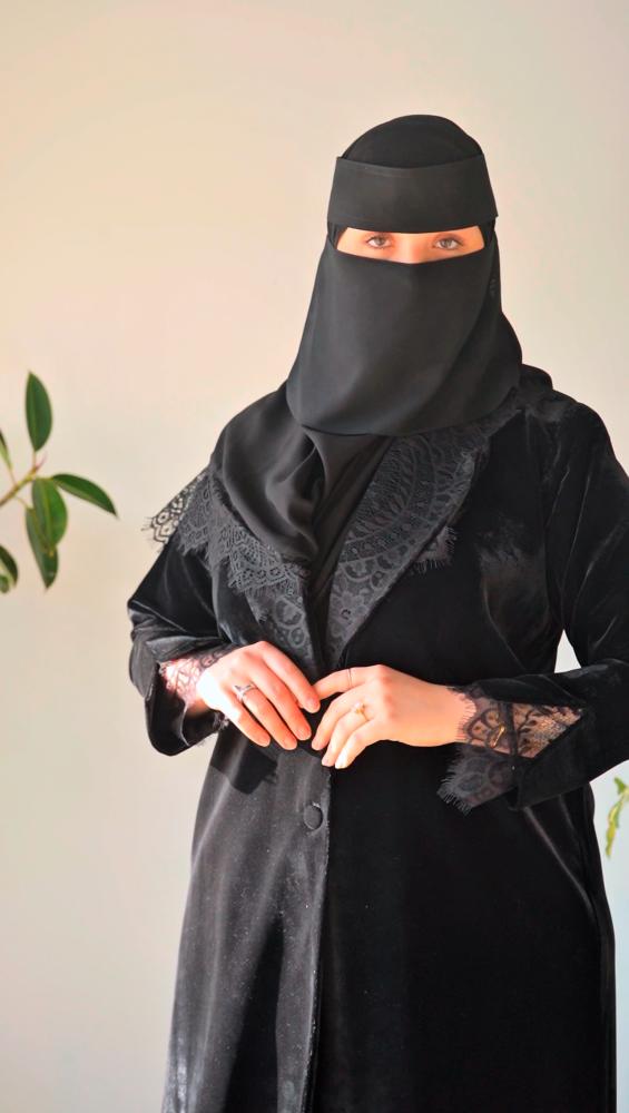 عباية سمر