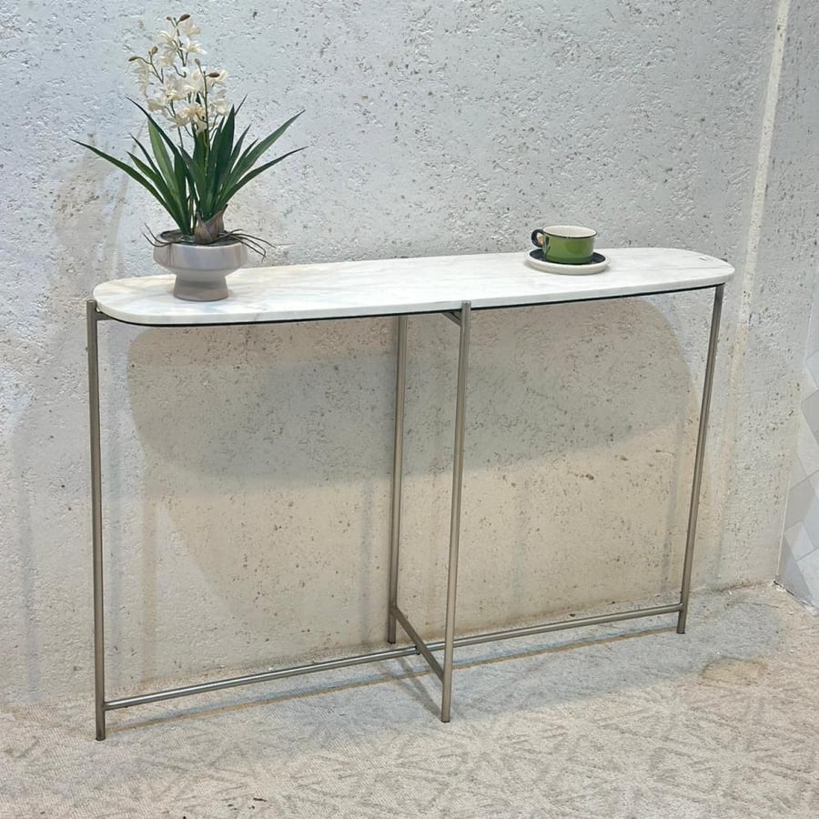 طاولة مدخل او كونسول بتصميم عصري كلاسيك رخام قاعده حديد مقاس 123×34×80سم
