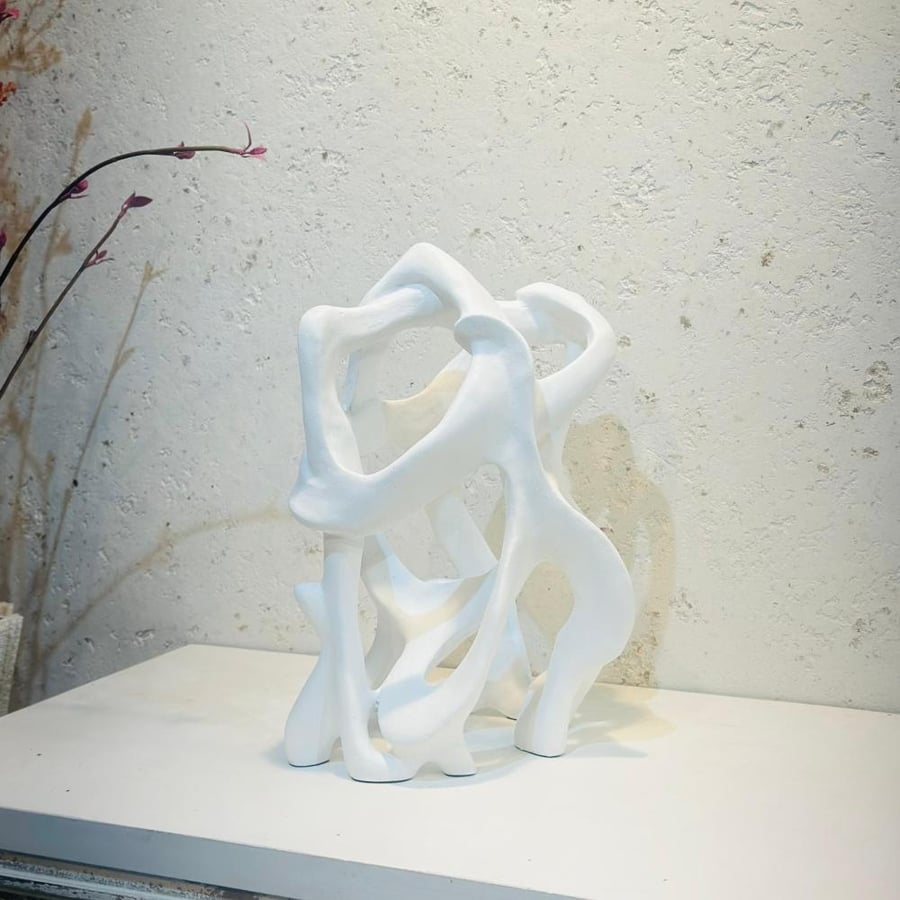 زينة ديكور بتصميم تجريدي - 33×19×15سم
