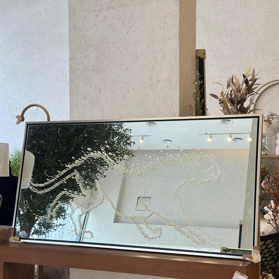 مرايا كبيره جداريه