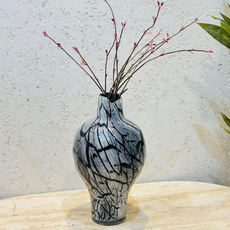 مزهرية رفيعة وطويلة من أوزو 44×7×7سم