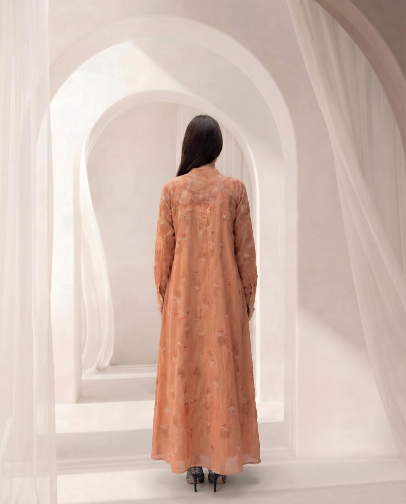 Silk dress with floral pattern, flared, with hand embroidery