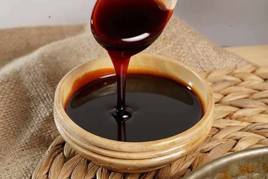 دبس التمر الفاخر عصار