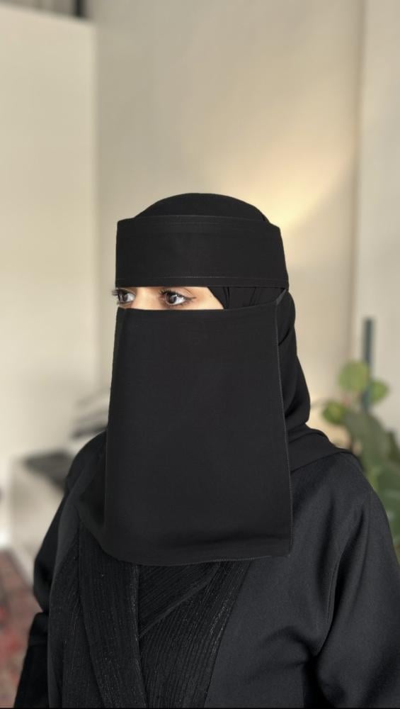 ثلاث نقابات مبطن حرير وسط
