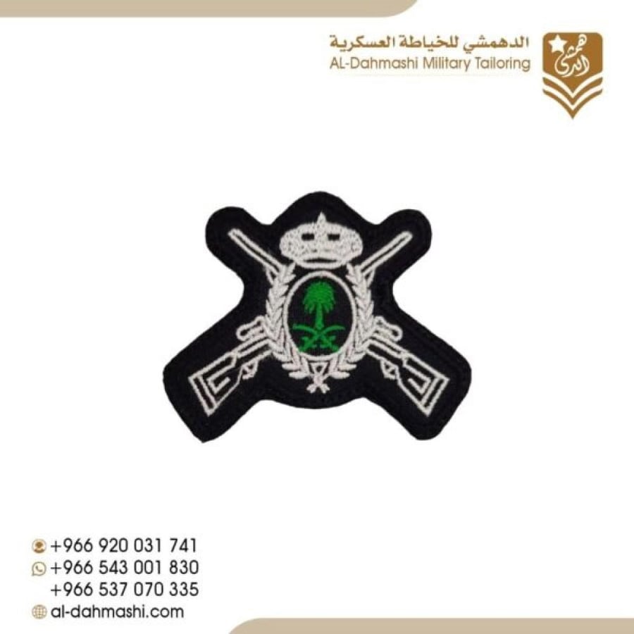 ونق رمايه تطريز ابيض سيفين ونخله اخضر