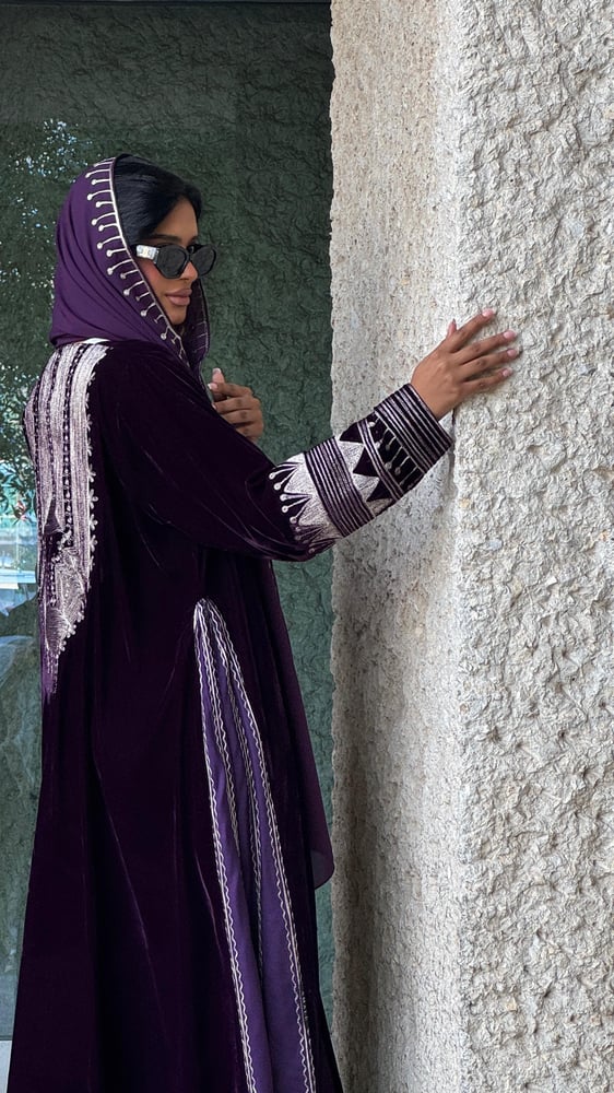Modern Aseeri Design , Purple