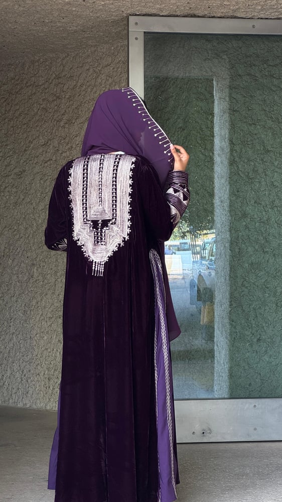 Modern Aseeri Design , Purple