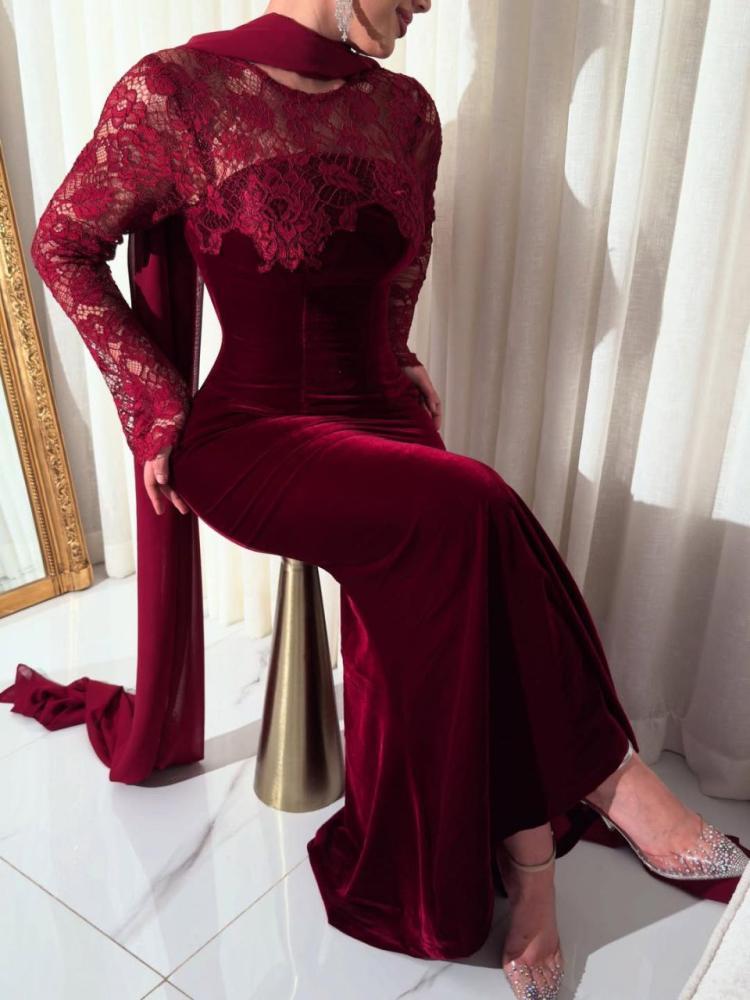 Evening dress with a glossy fabric | Korean velvet, with lace bust and sleeves + georgette shawl