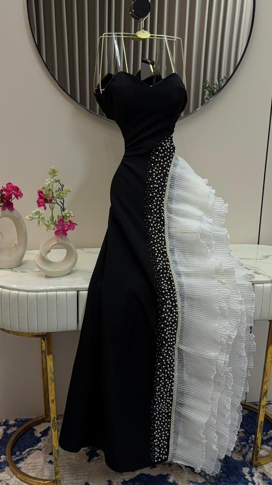 Evening dress black fabric Barbie embroidered