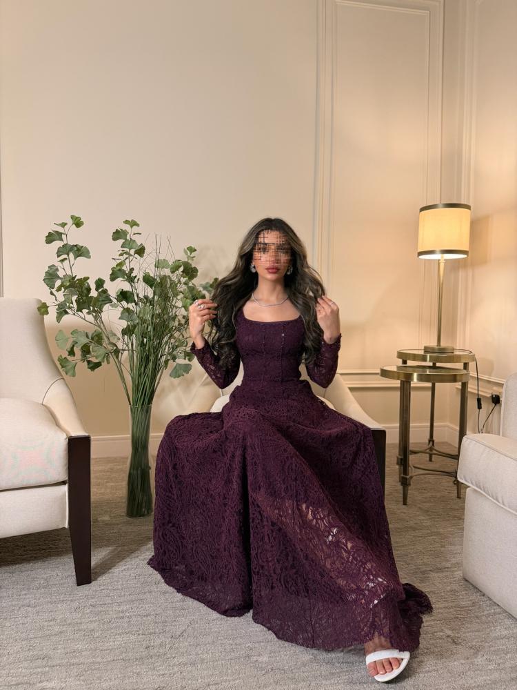 Evening dress with a rose gold color