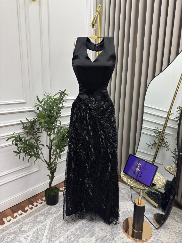 Evening dress black floral