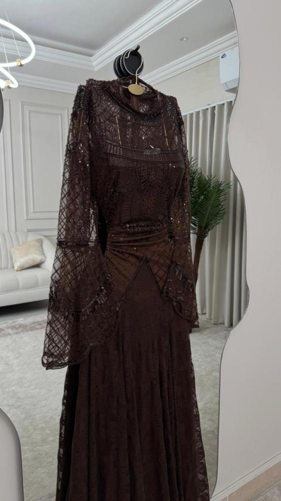 Evening dress black beaded embroidery hand-made and lace two colors