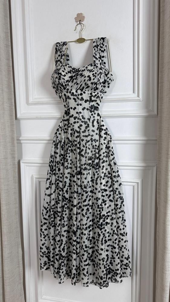 Evening dress black fabric Georgette dotted and lining