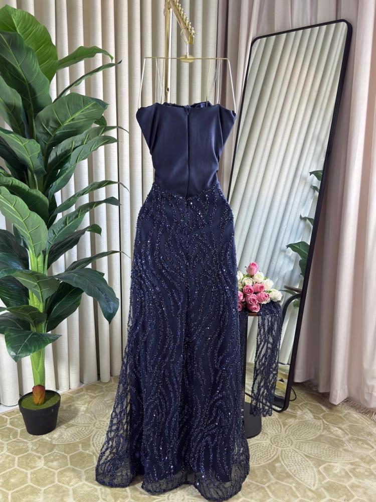Evening dress navy blue material: Barbie .. Elegant evening look