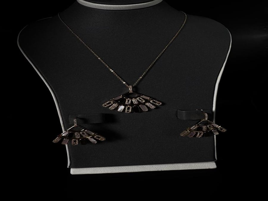 4-piece accessory set
