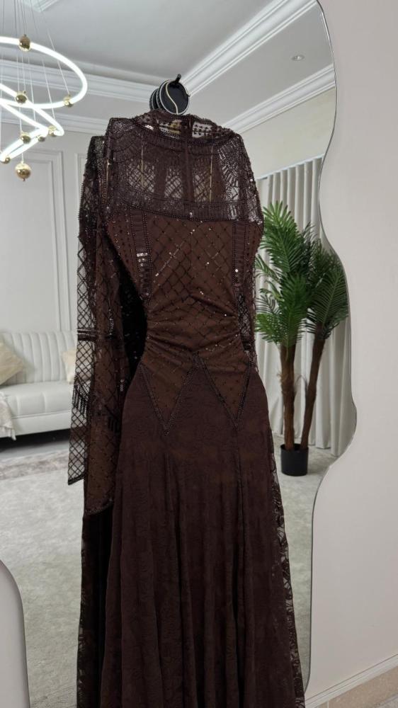 Evening dress black beaded embroidery hand-made and lace two colors
